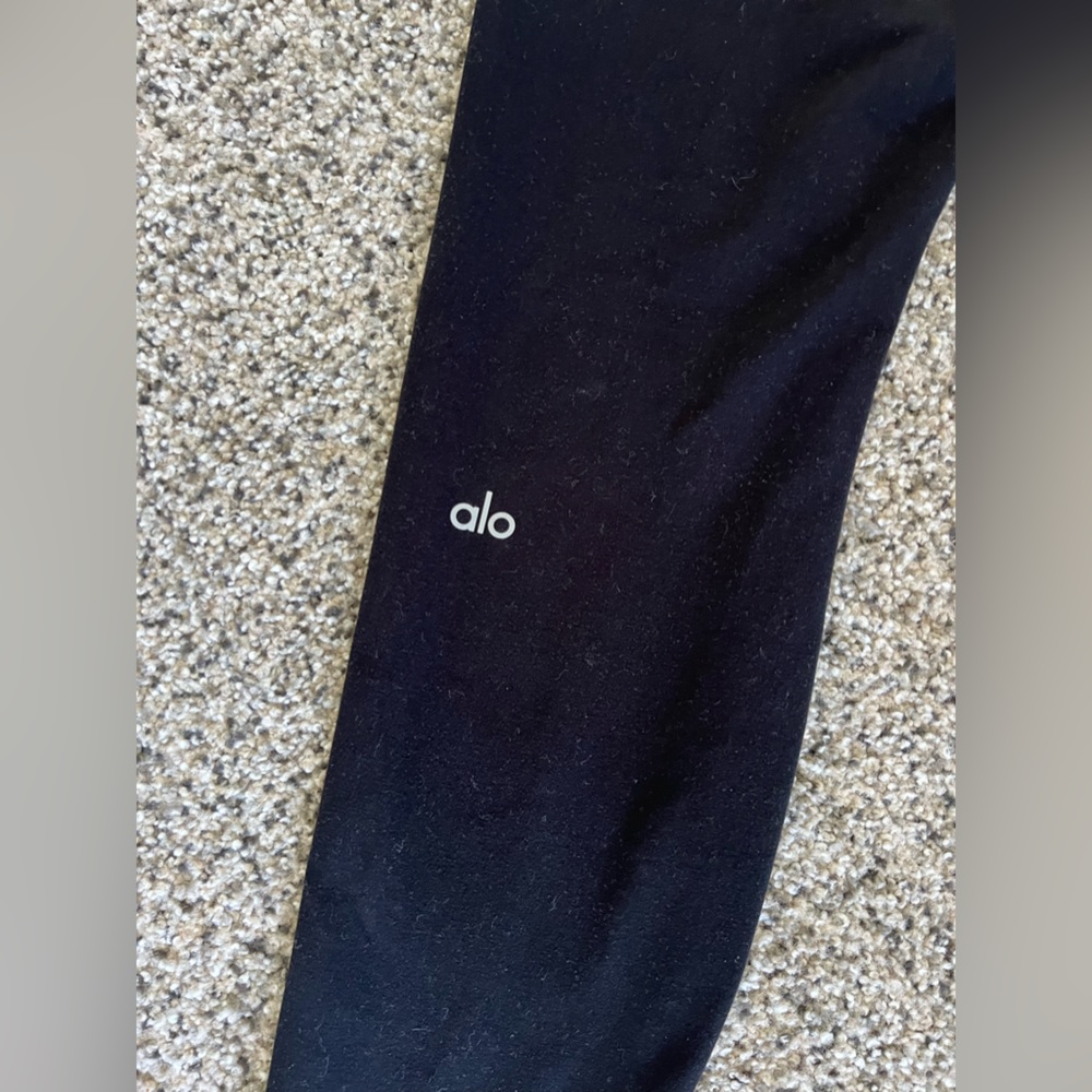 alo black leggings